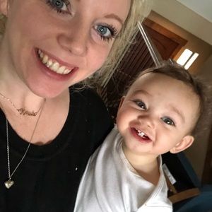 Meet your Posher, Janine